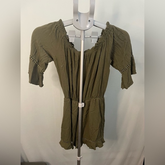 Soprano Olive Green romper‎ size small - Picture 7 of 13